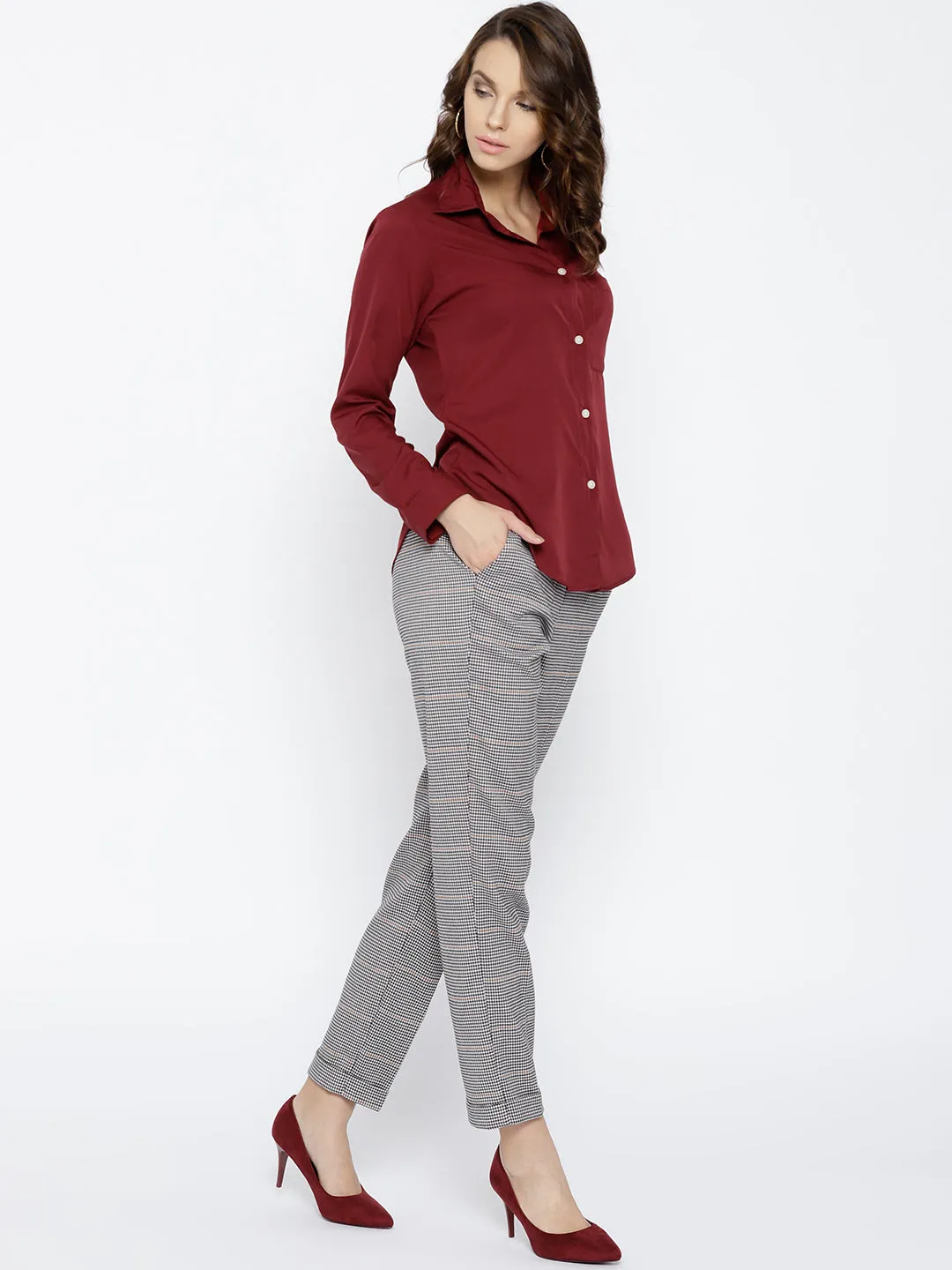 Berrylush Women Solid Maroon Spread Collar Neck Button Placket Curved Regular Shirt
