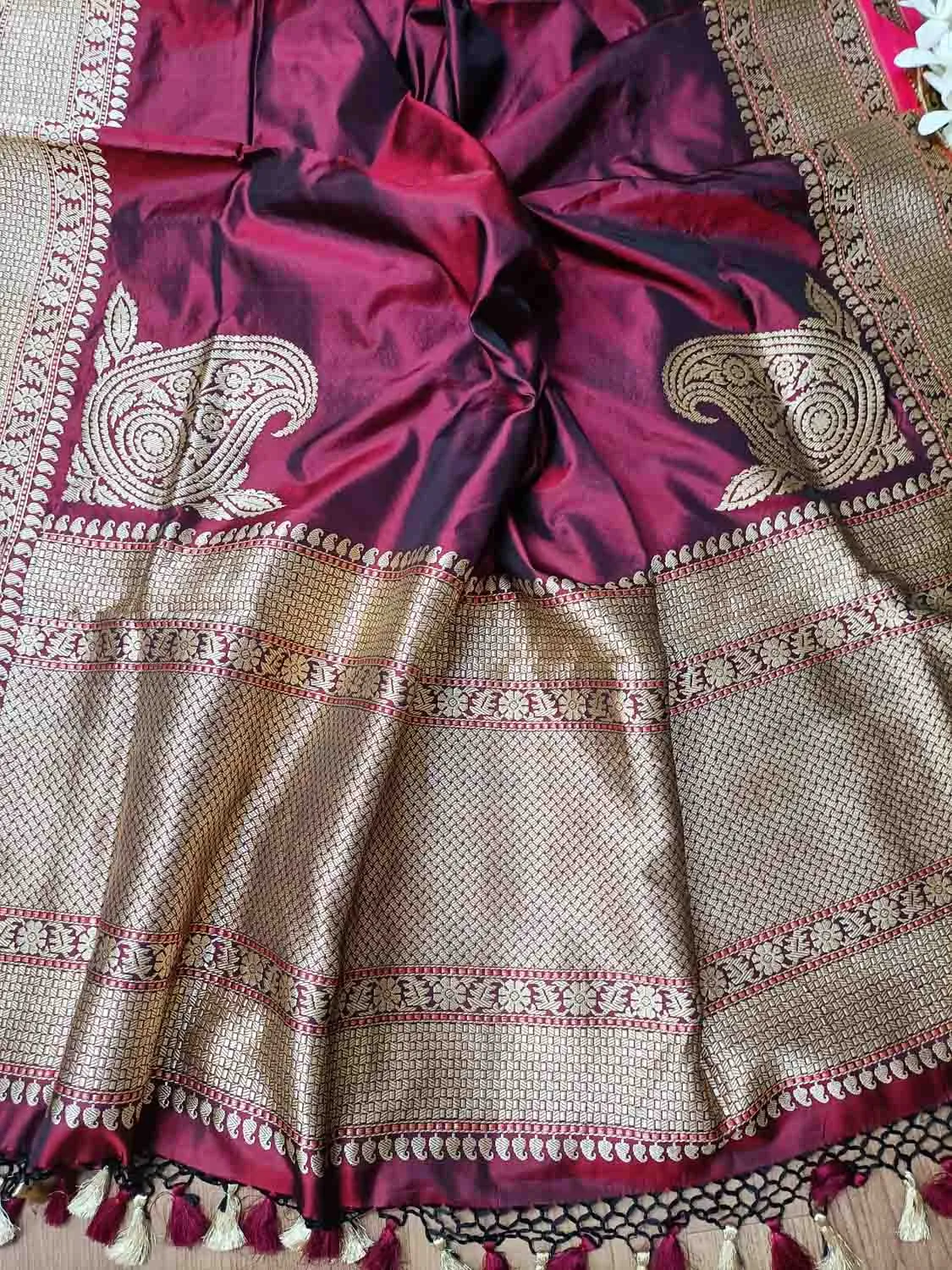Exquisite Maroon Handloom Banarasi Katan Silk Saree