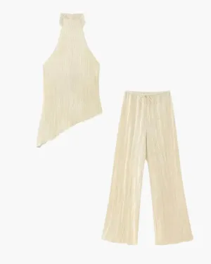 Gianna – Modern elegance – Pleated two-piece set
