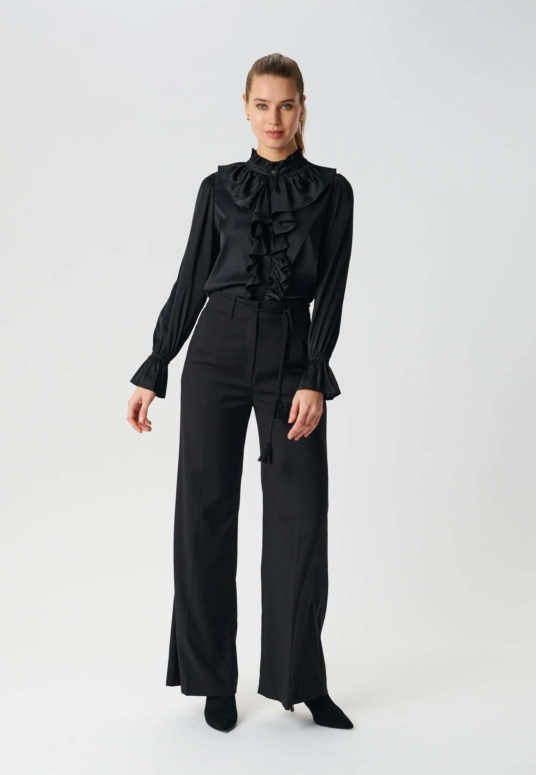 INGEBORG-Black