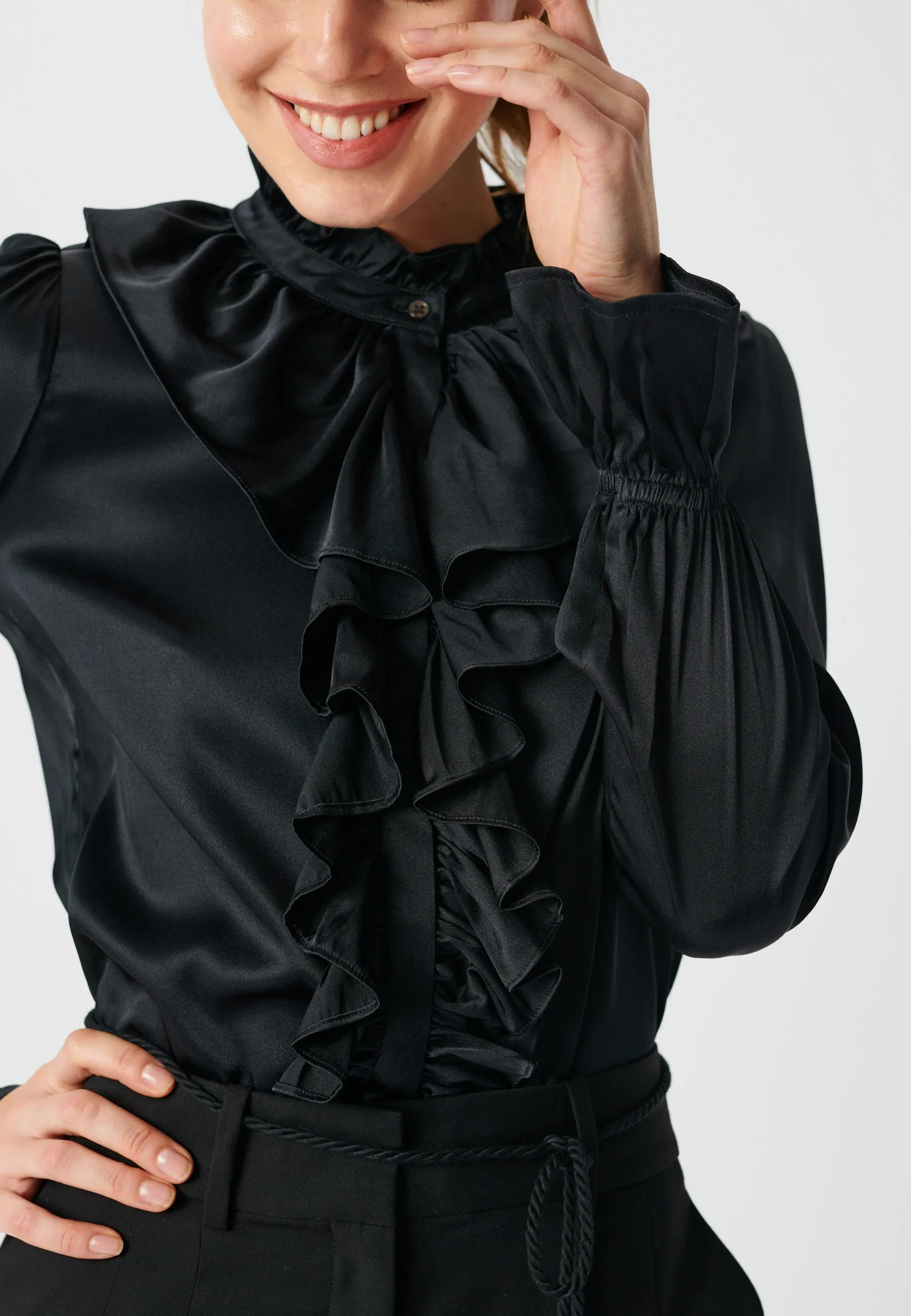 INGEBORG-Black