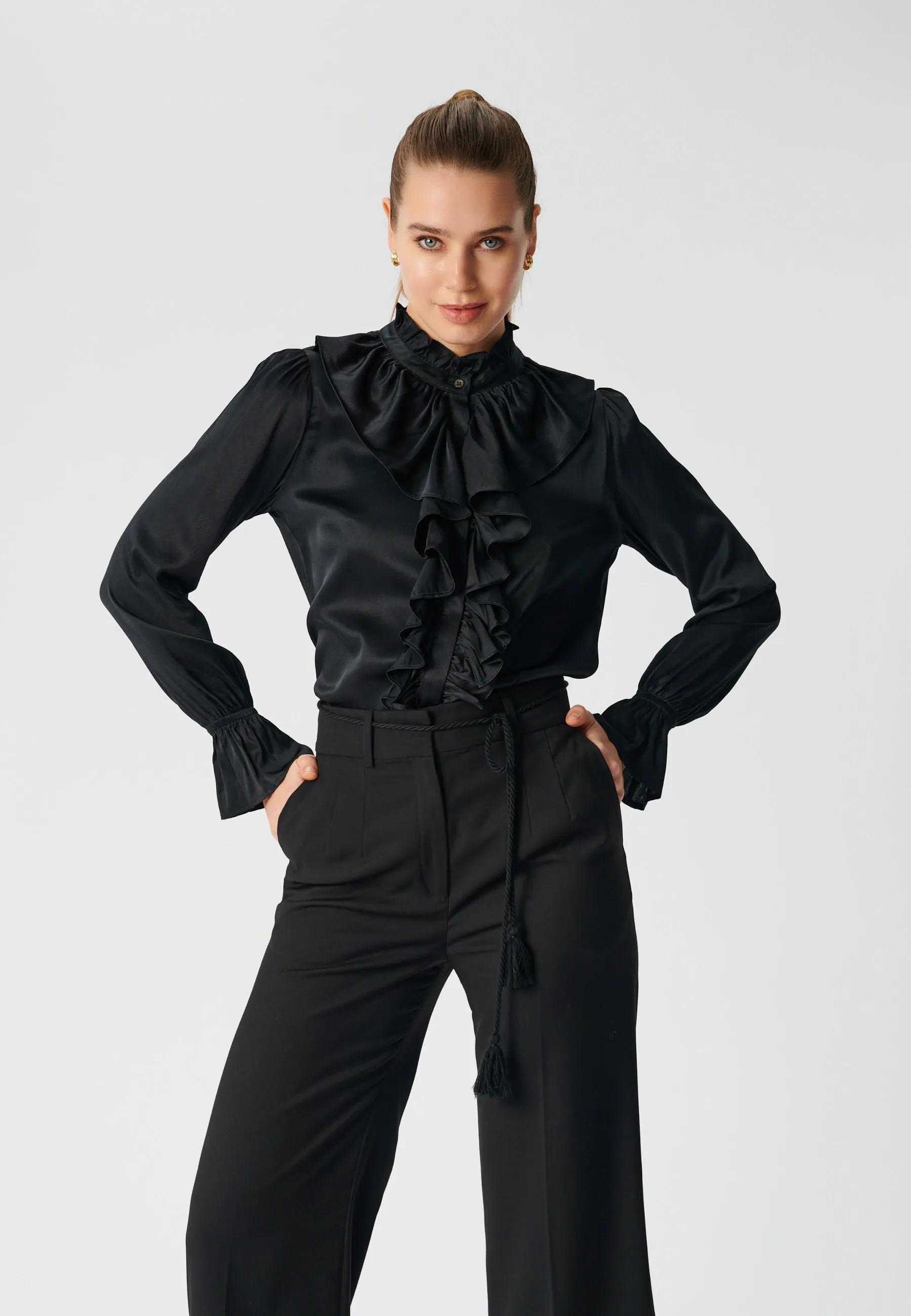 INGEBORG-Black
