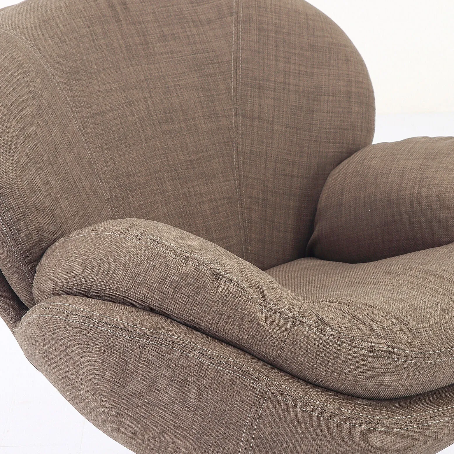 Scoop Strand Leisure Swivel Chair